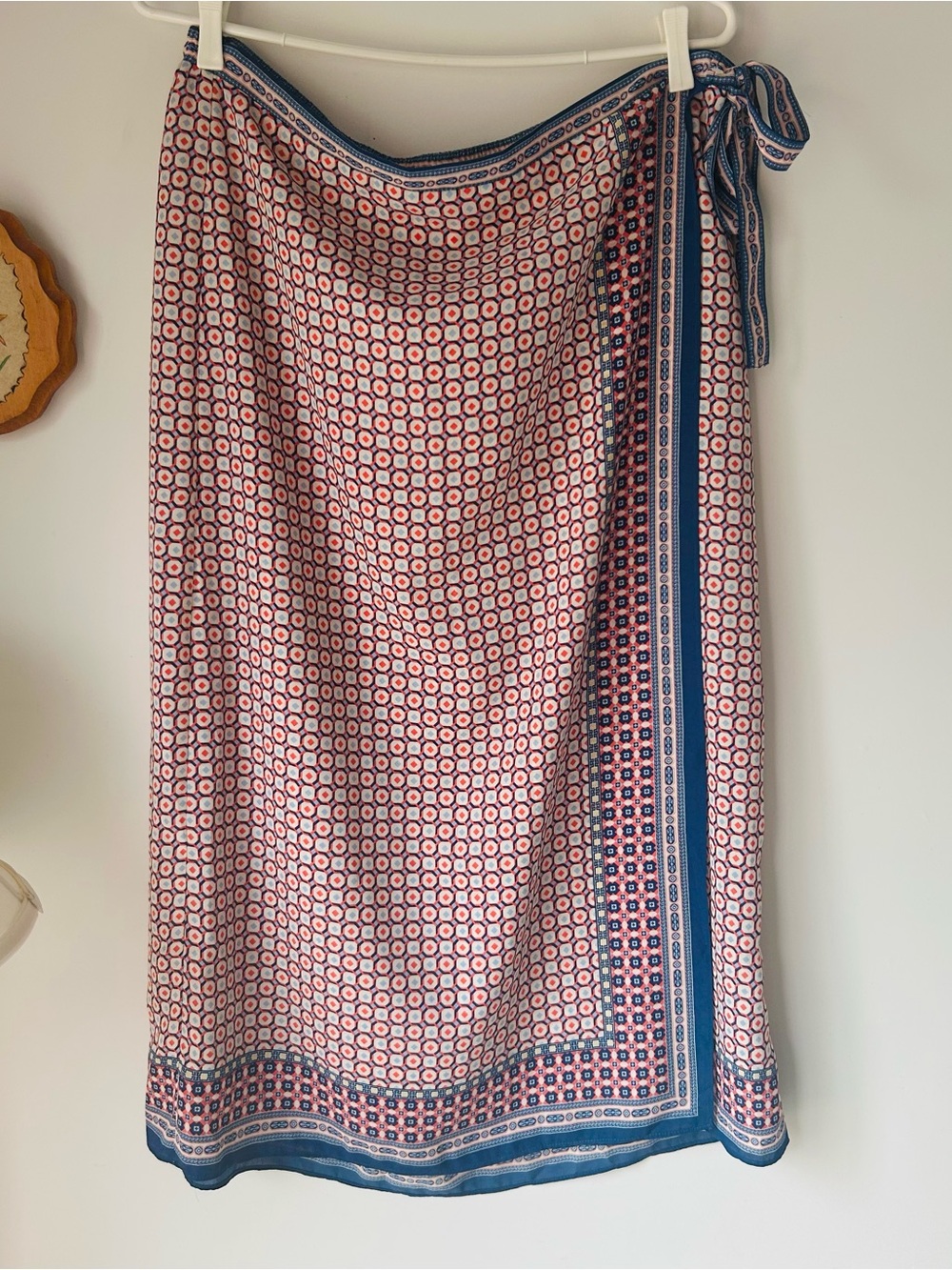 Max Studio Coral, Navy & White Geometric Print Skirt